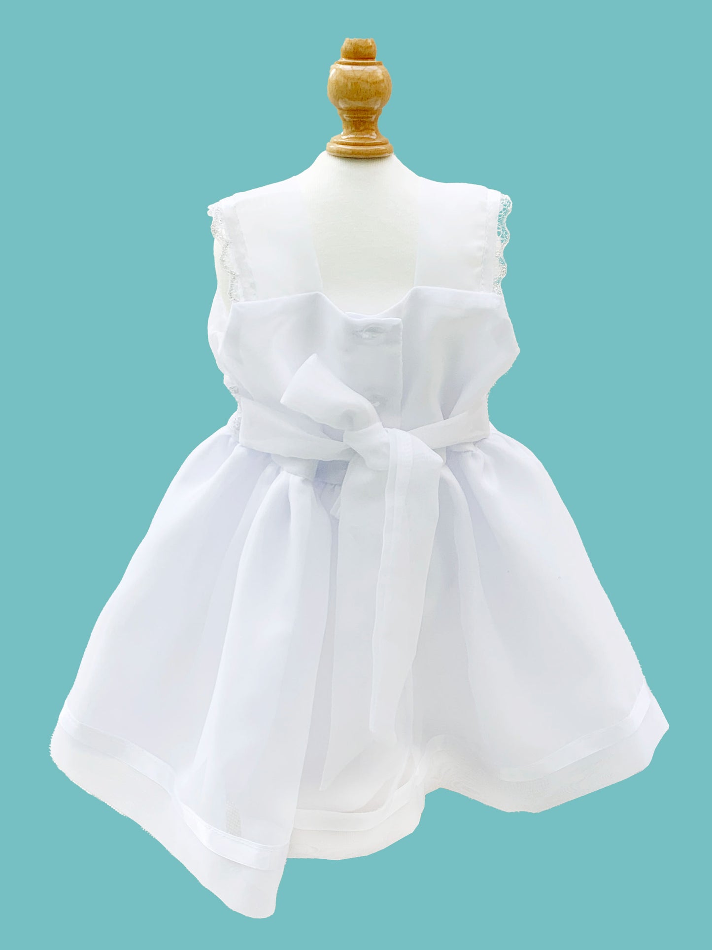 Vestido con tirante grueso