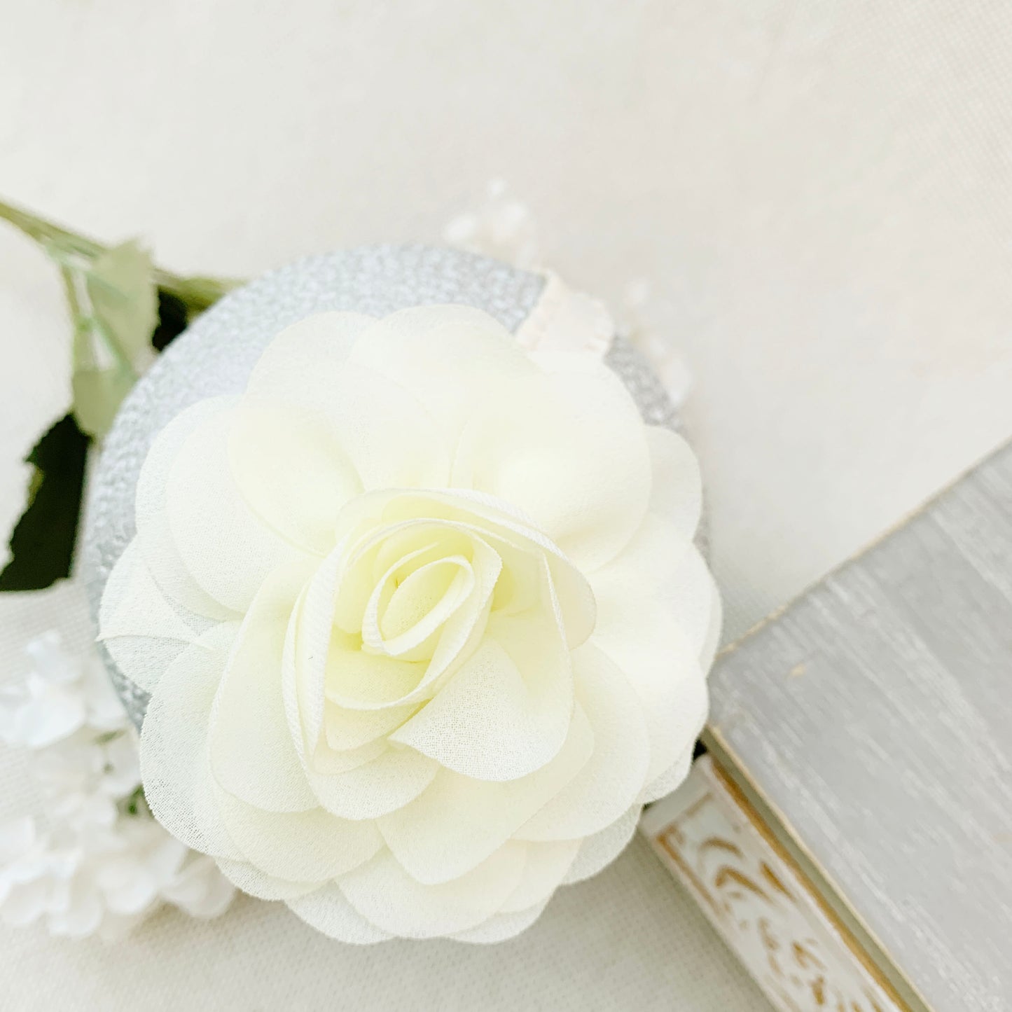 50%OFF Vincha con flor amarilla