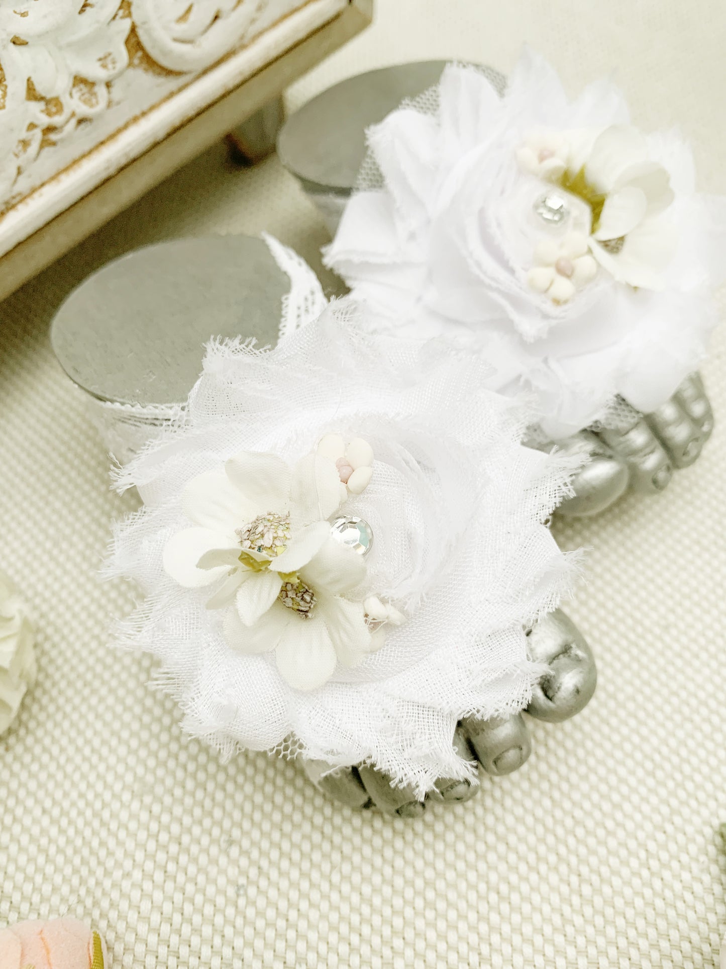 30%OFF Pies descalzos con flor de organza y chispa