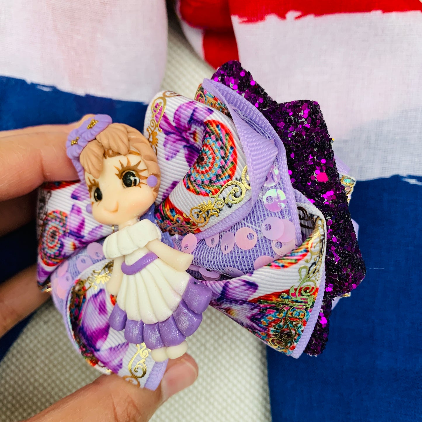 Lazo patriótico con diseño guaria morada Modelo 3