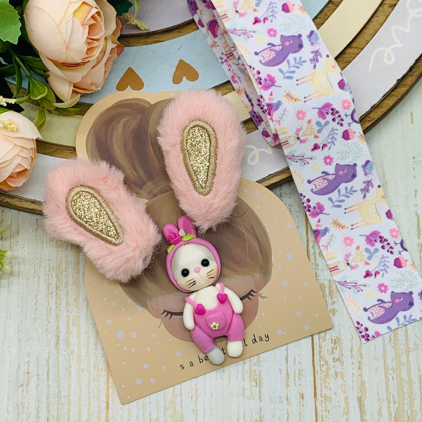 Set crea tu lazo/moño + porcelana temática Conejita Modelo 26