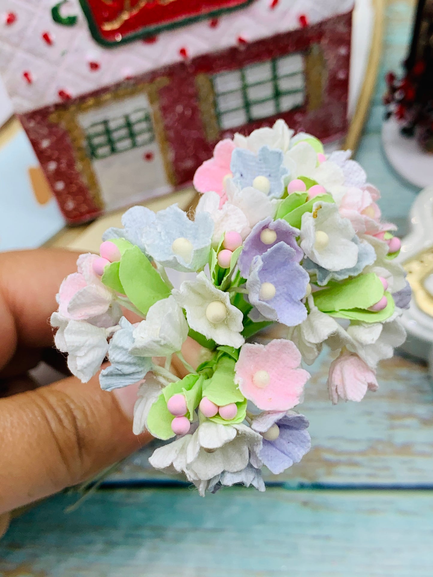 Ramo Mini Flores de Papel colores pasteles ( 40 flores) 1cm