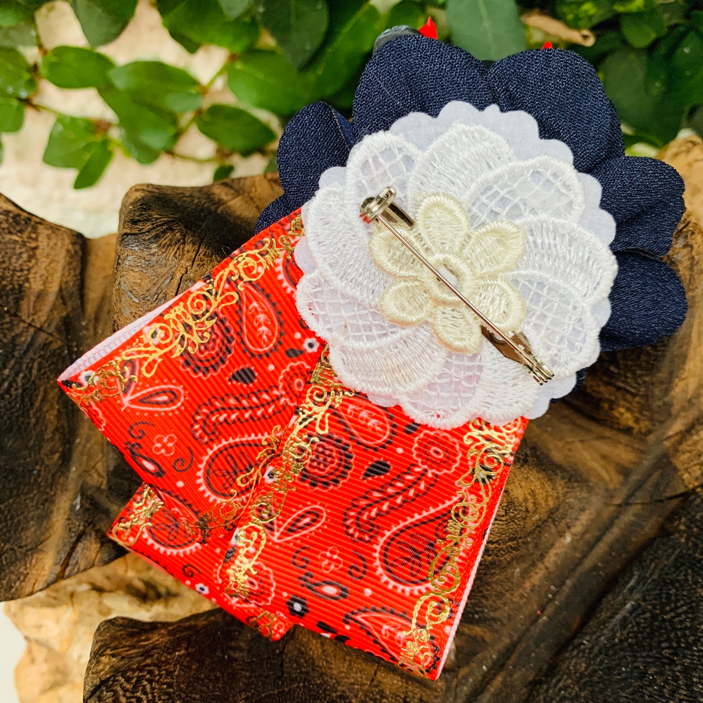 Pin Patriótico MODELO 12