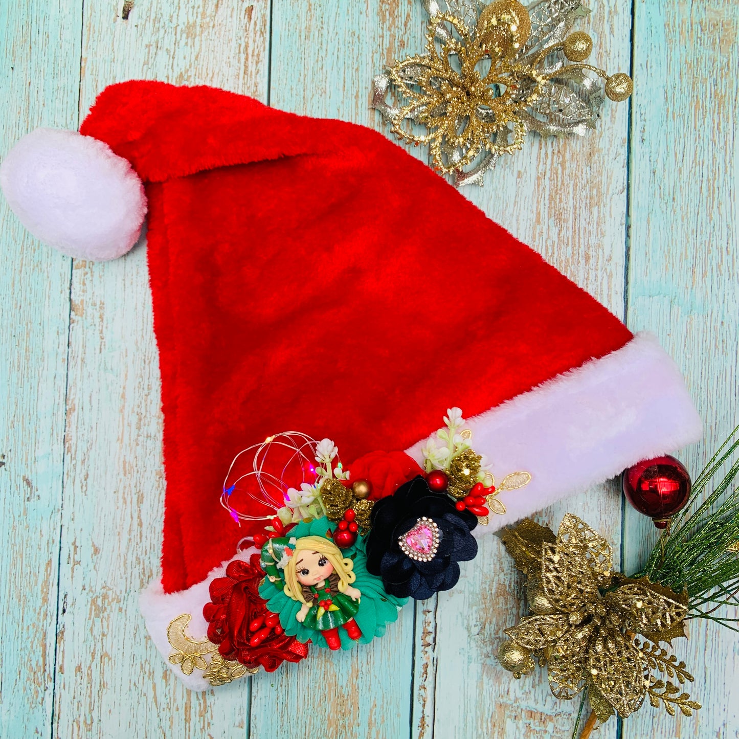 Gorro navideño con luces MODELO 1