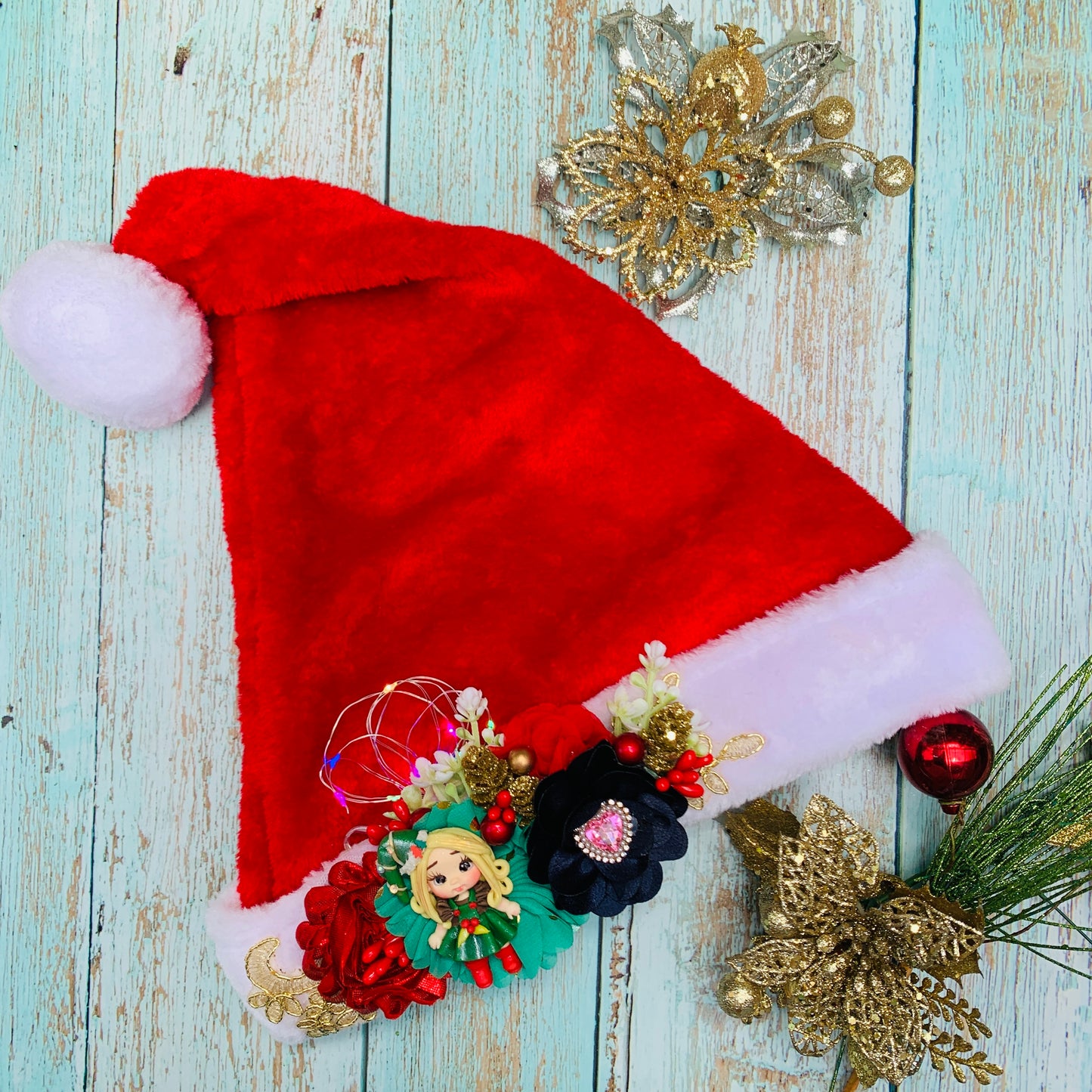 Gorro navideño con luces MODELO 1