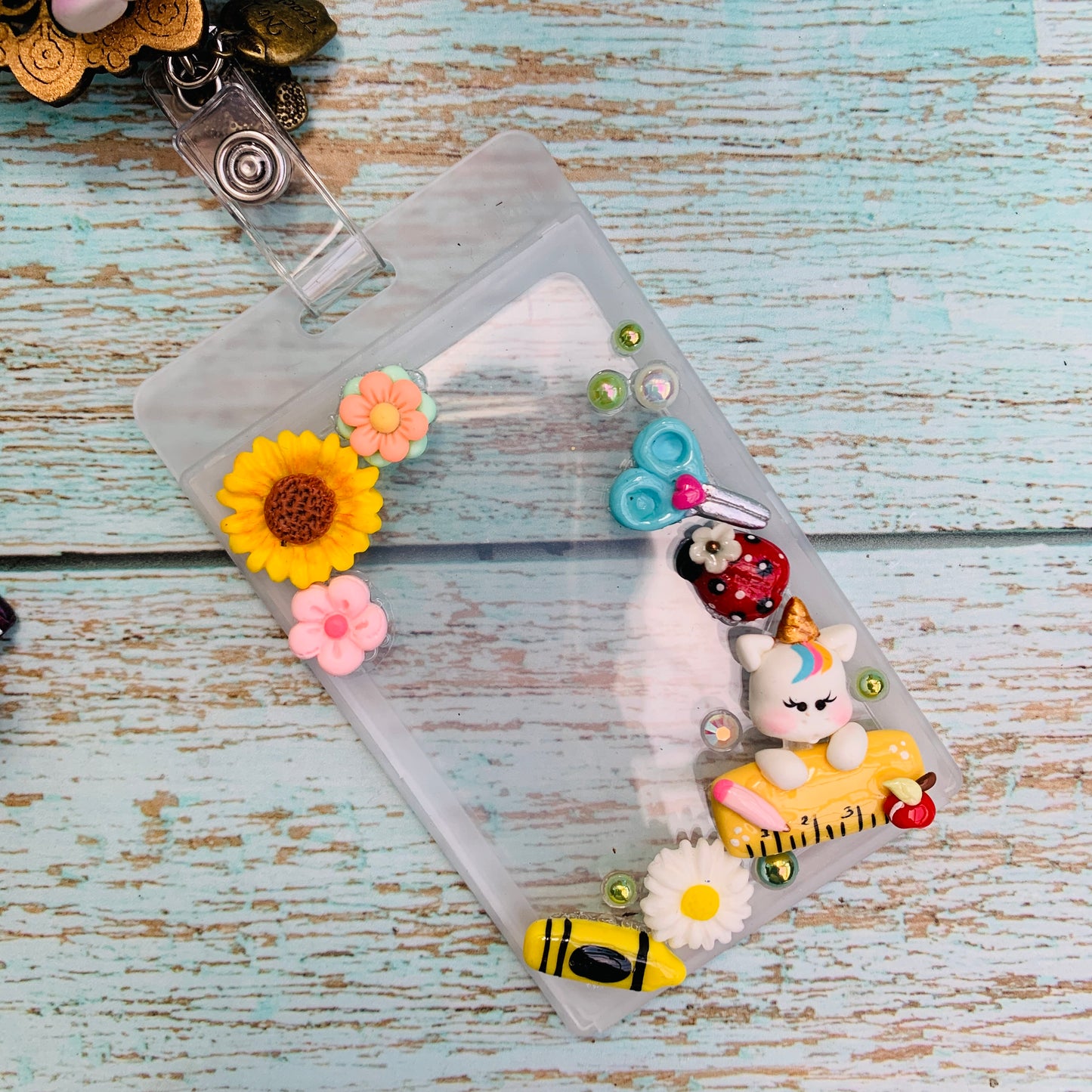 Portagafete estilo yoyo Teacher MODELO 5