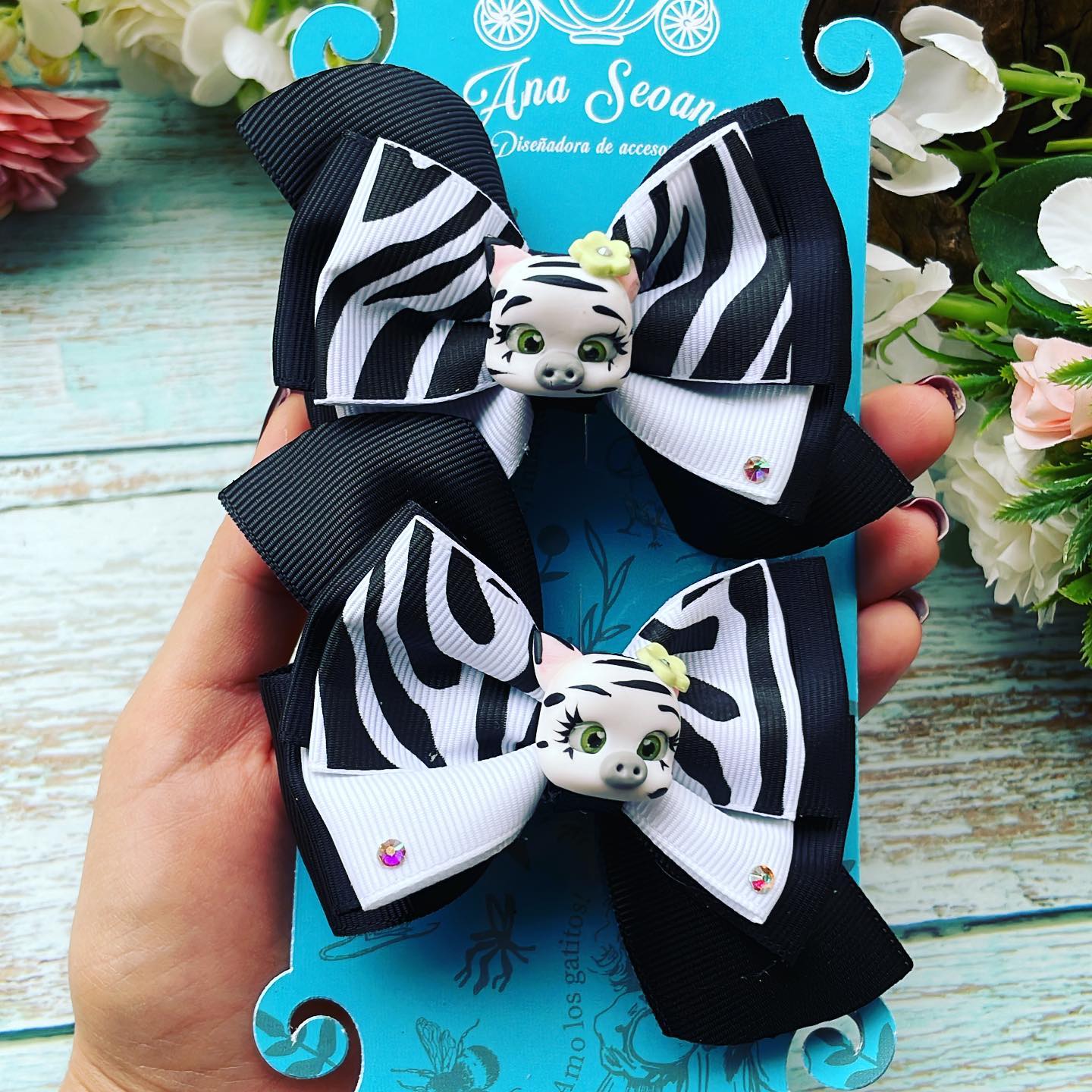 50%OFF Par de Lazo de animalitos Zebra