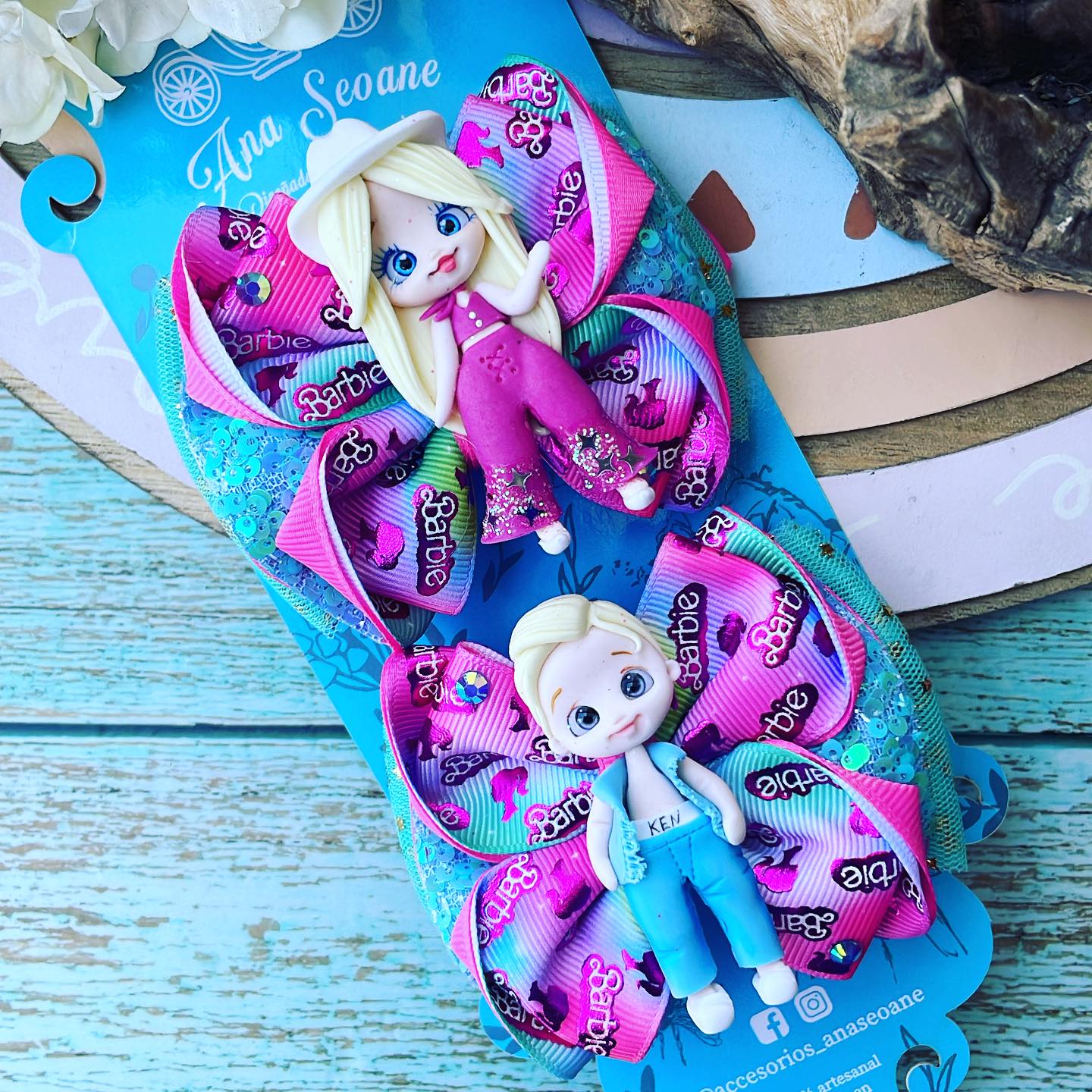 Par de lazo temático Barbie| Barbie y Ken baqueros