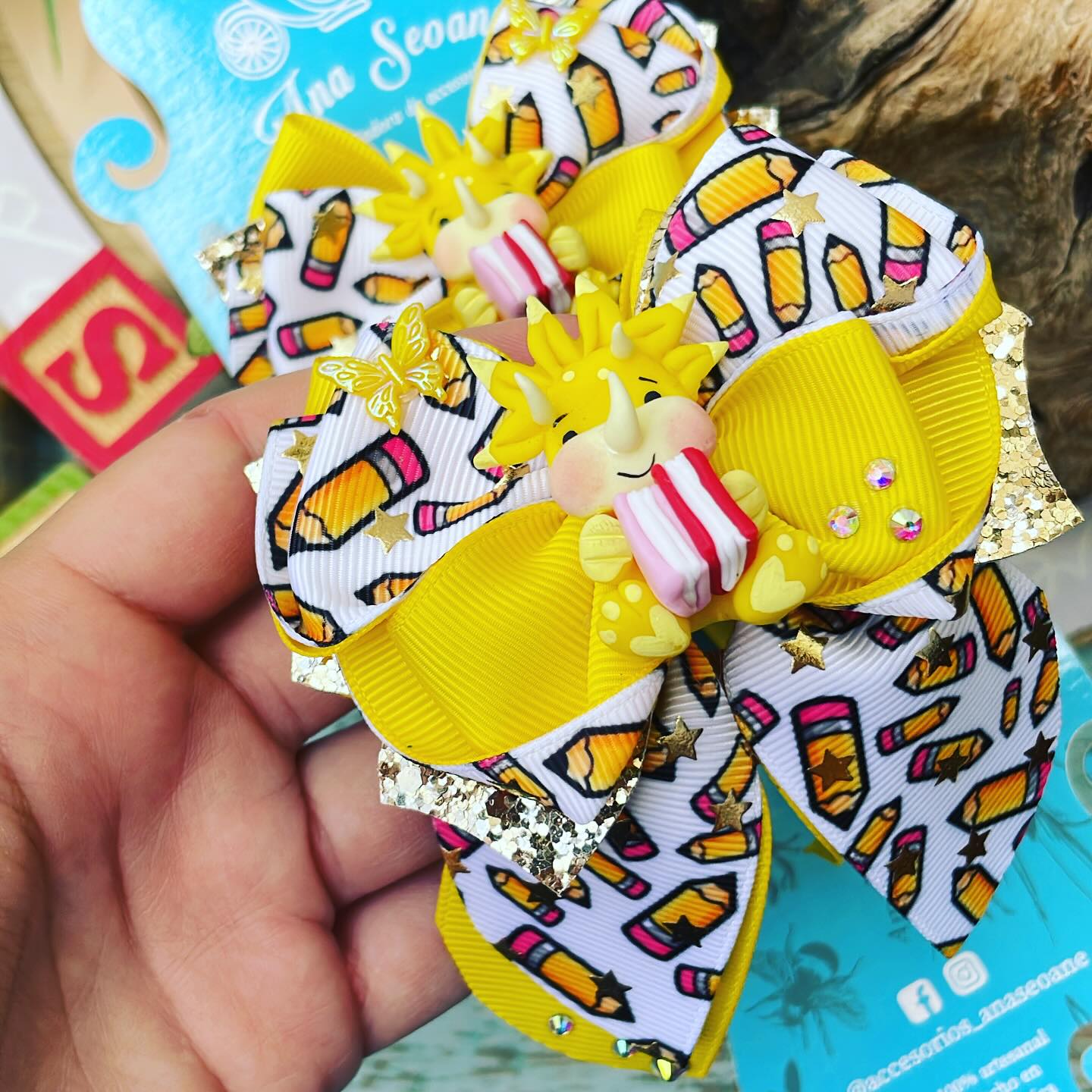 Par de prensitas con lazos temática Escolares | Leoncitos