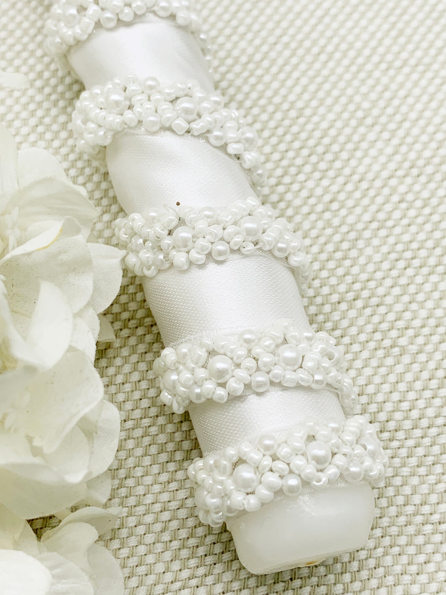 Candela torneada con detalles plateados Modelo 1