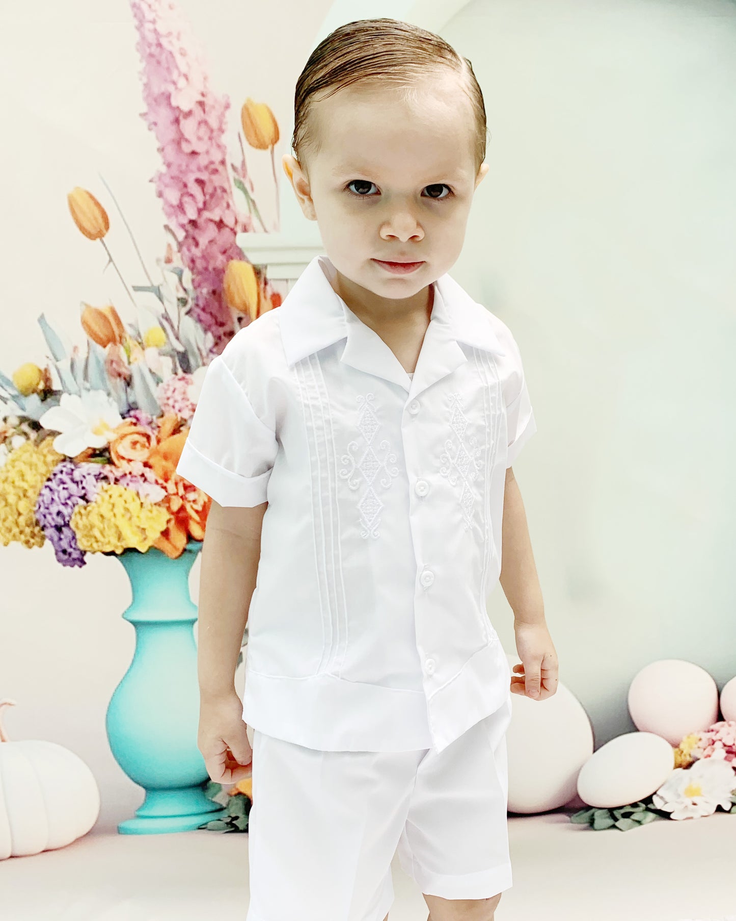 Guayabera polo estilo en pantalón o short
