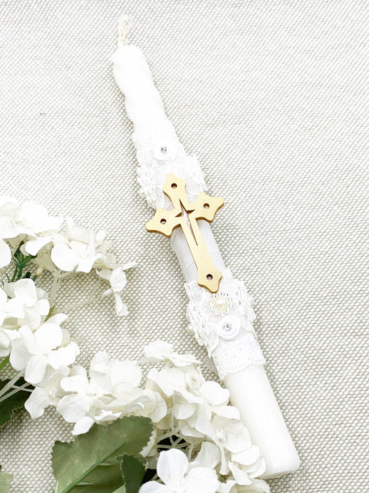 Candela Delgada con detalles dorados