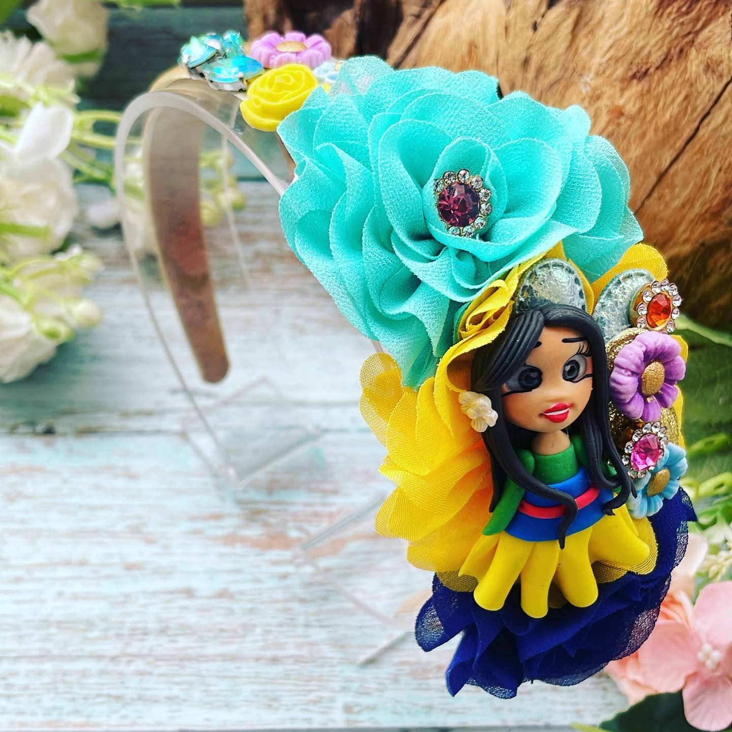 30%OFF Diadema temática Encanto