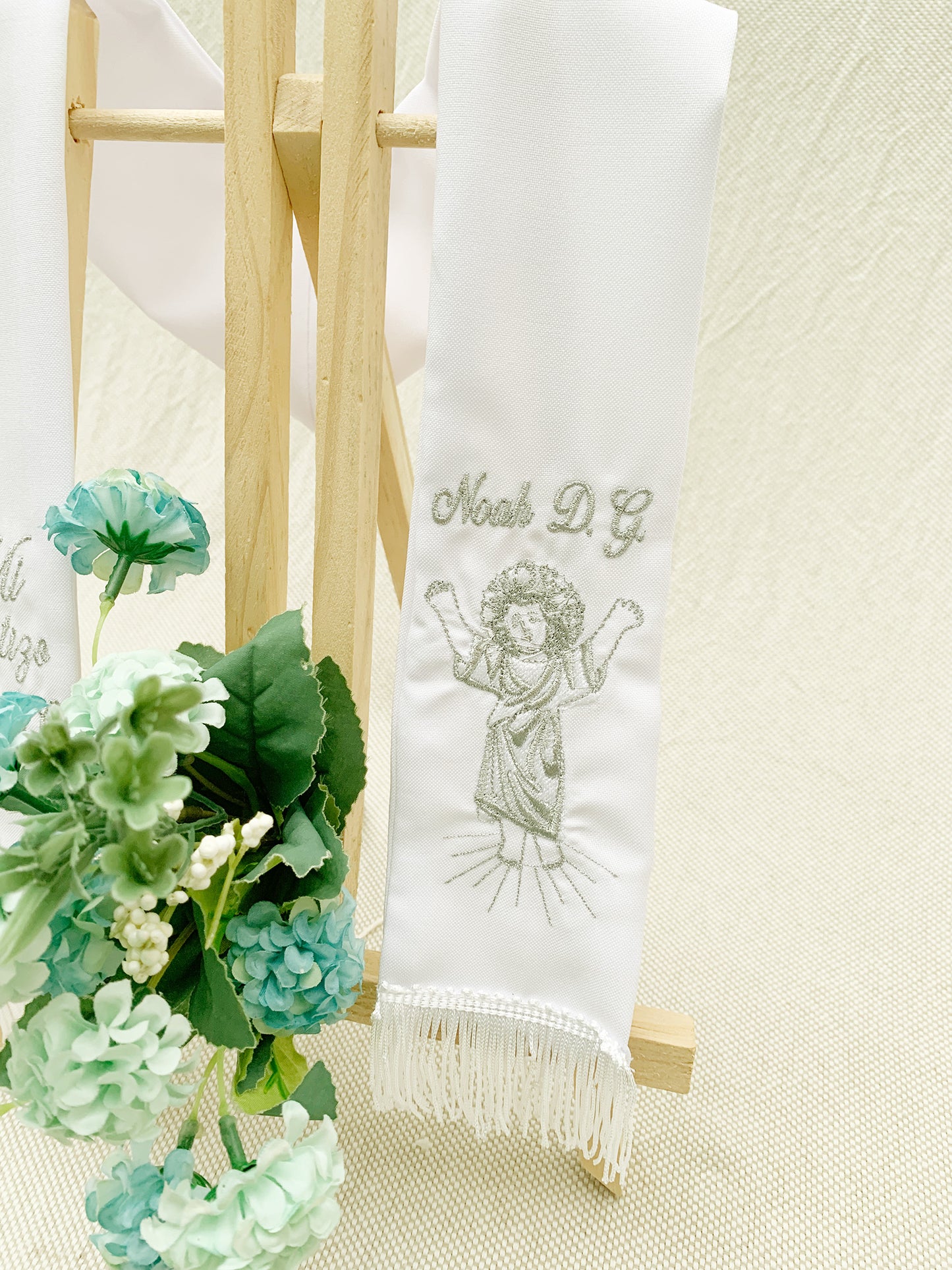 Estola Personalizada Divino Niño dorado o plateado (8 días hábiles fabricación)