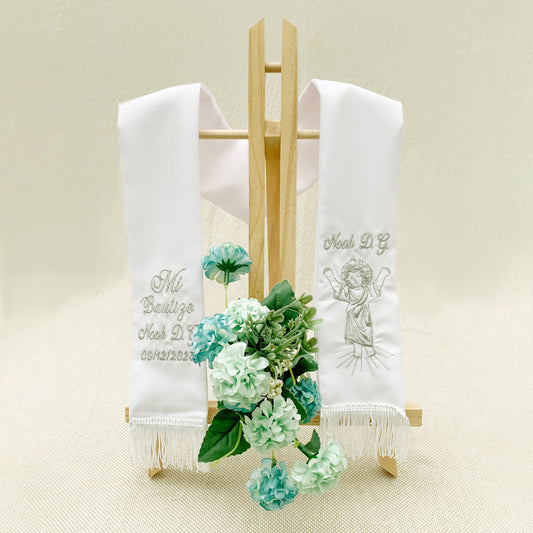 Estola Personalizada Divino Niño dorado o plateado (8 días hábiles fabricación)