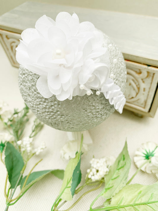 Vincha flor de puntas rendondas y hojas