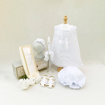25%OFF Conjunto bautismal vestido corte en A blanca cinta + accesorios (6 piezas)