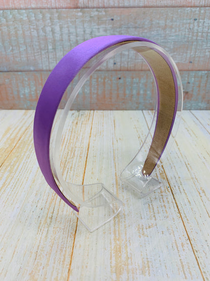 Diadema color morado satín