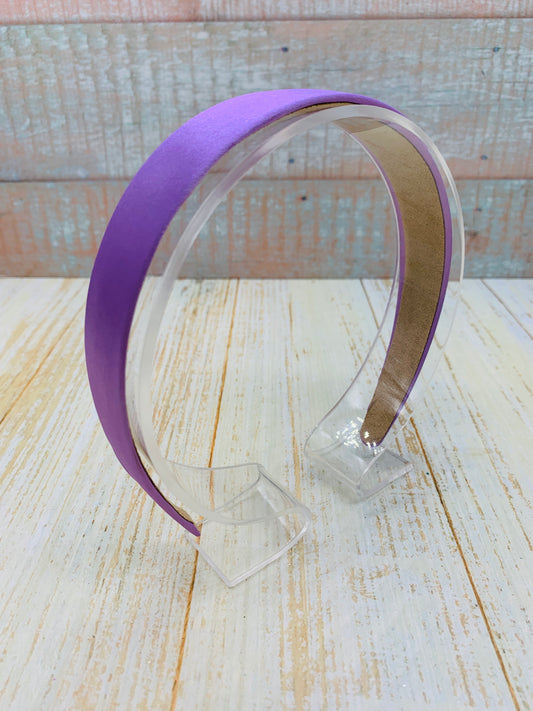 Diadema color morado satín