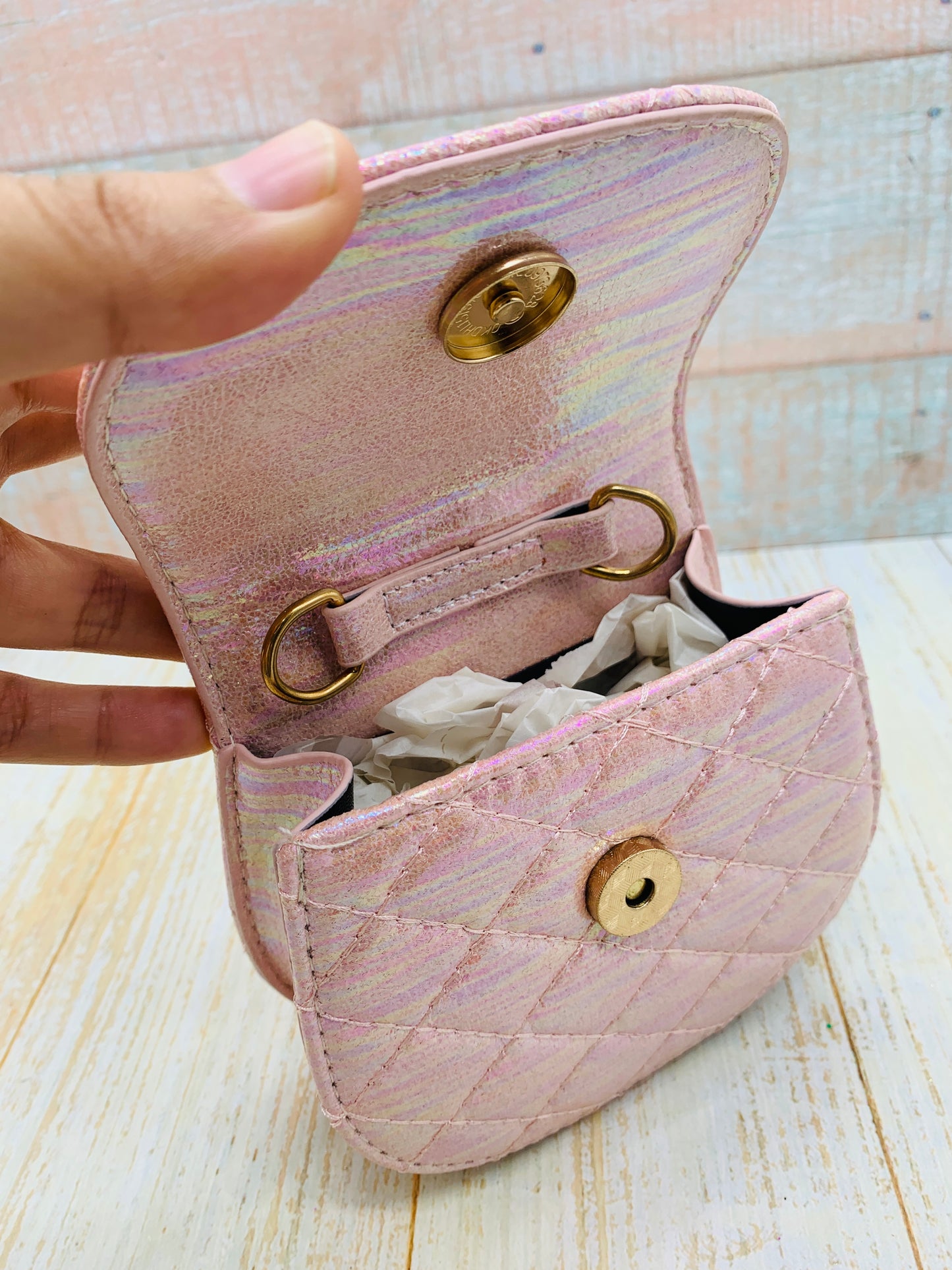 Bolso básico color rosado tornasol