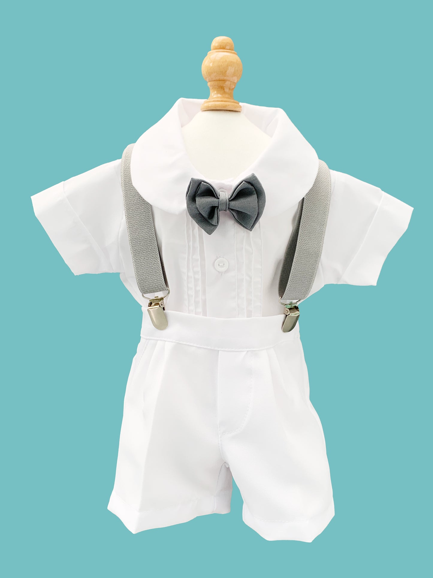 Traje 4 piezas Peter Pan tirantes grises estilo pantalón o short