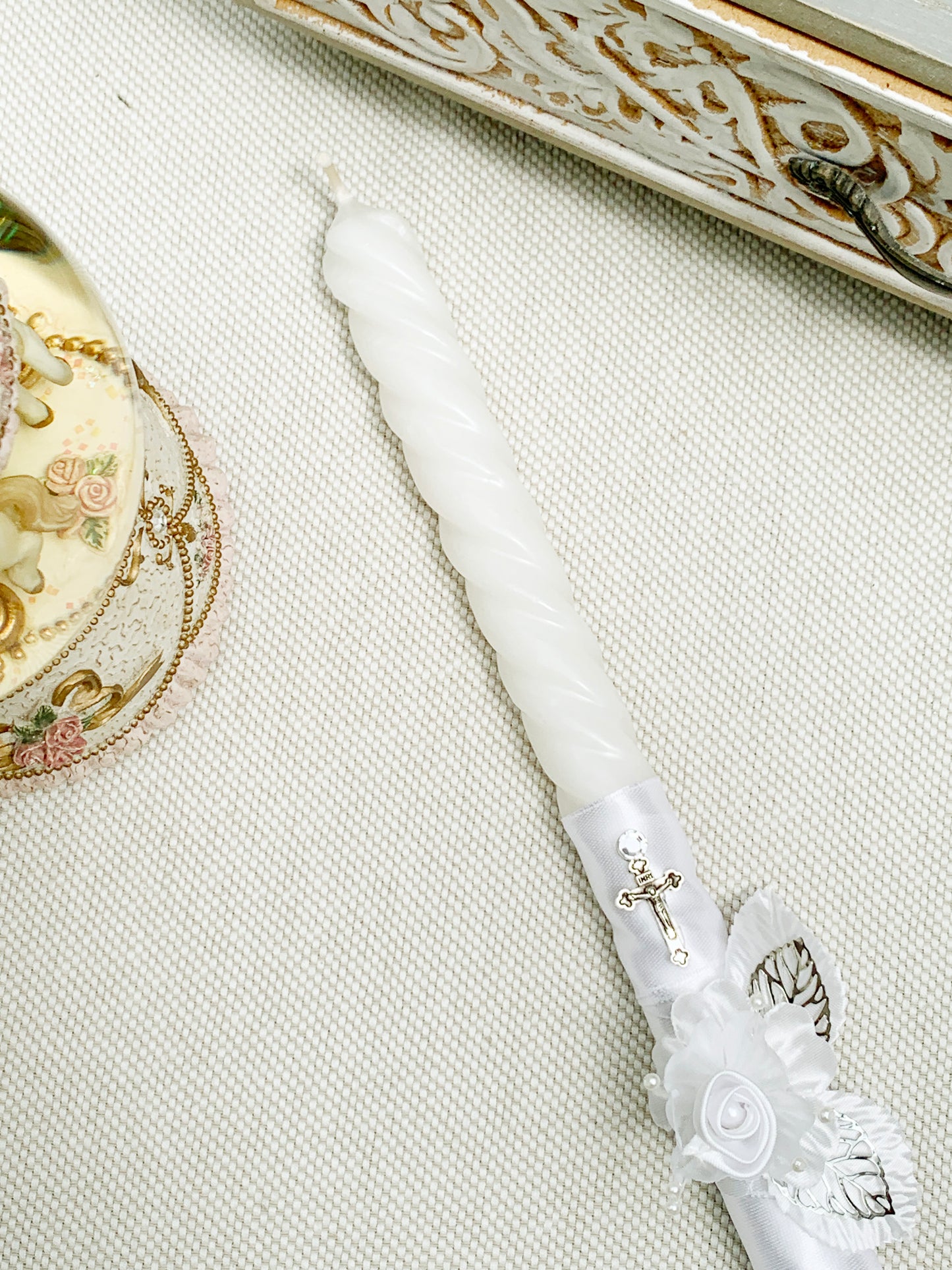 Candela torneada con mini y hojitas palteadas