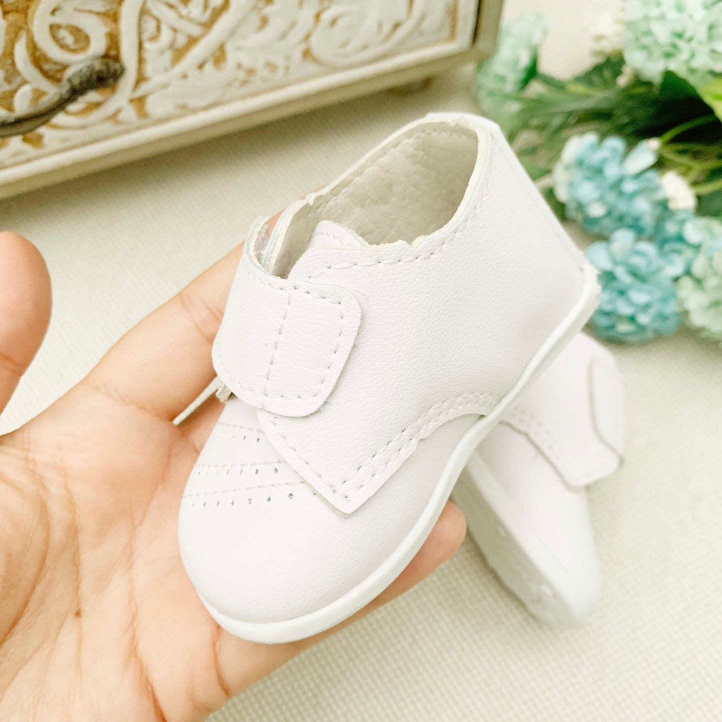 Zapato con velcro