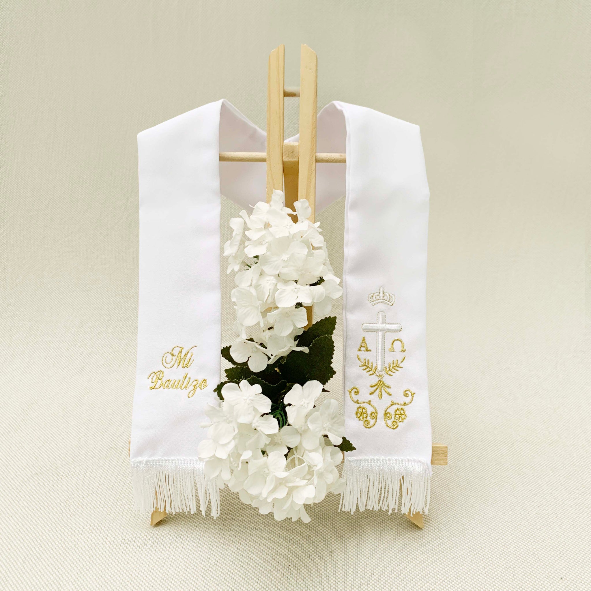 20%OFF Estola con cruz alfa y omega dorado o plateado