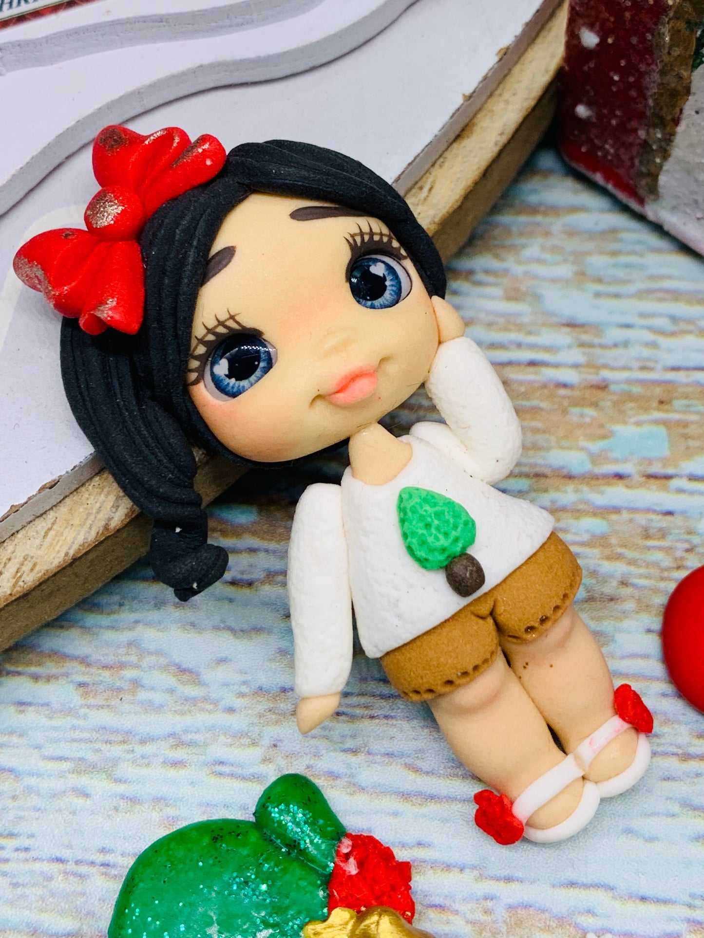 Porcelana temática Navidad Niñitas + complementos Modelo 29