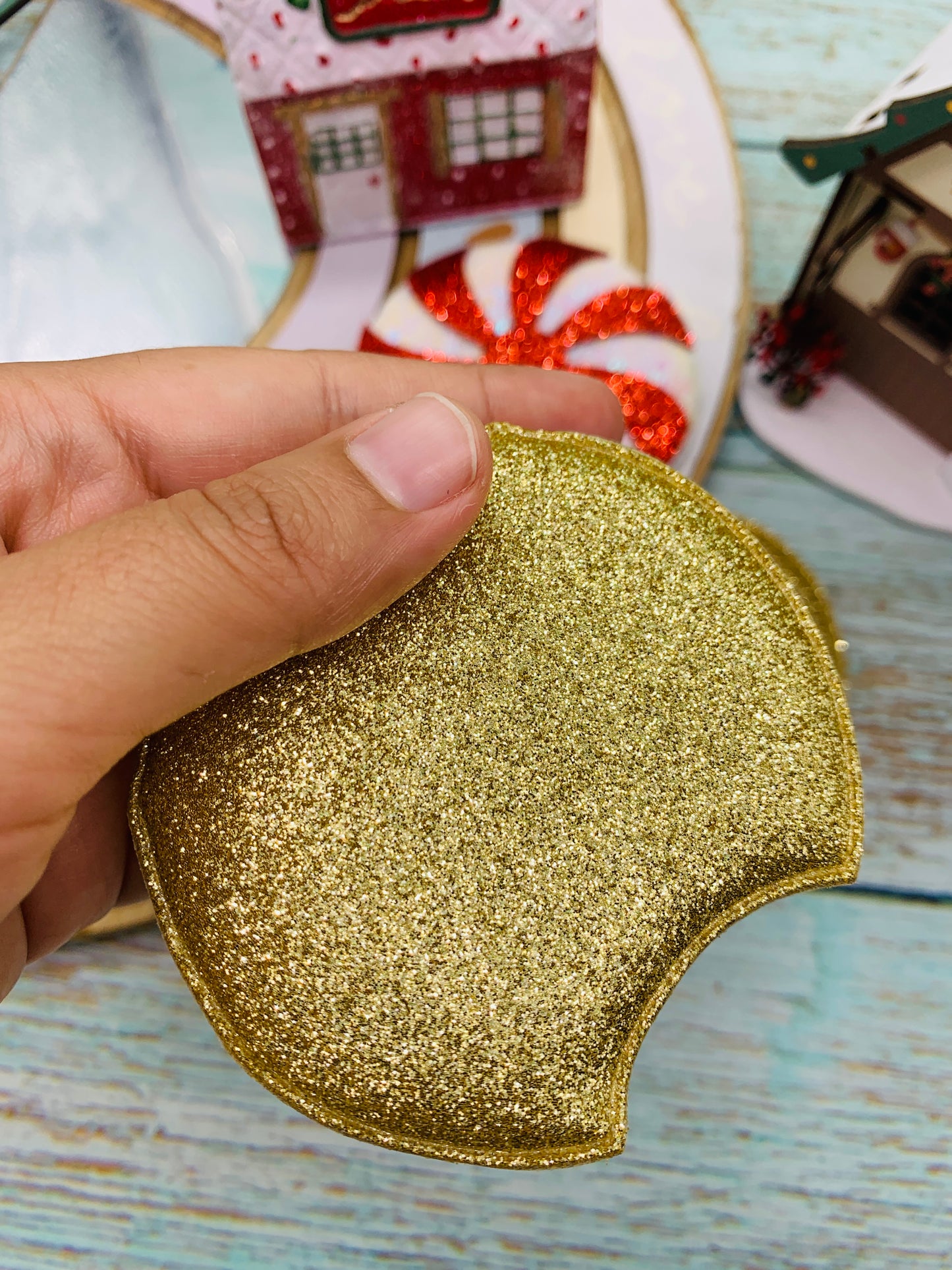 2 pares diferentes de Orejitas Navideñas 8cm MOD02