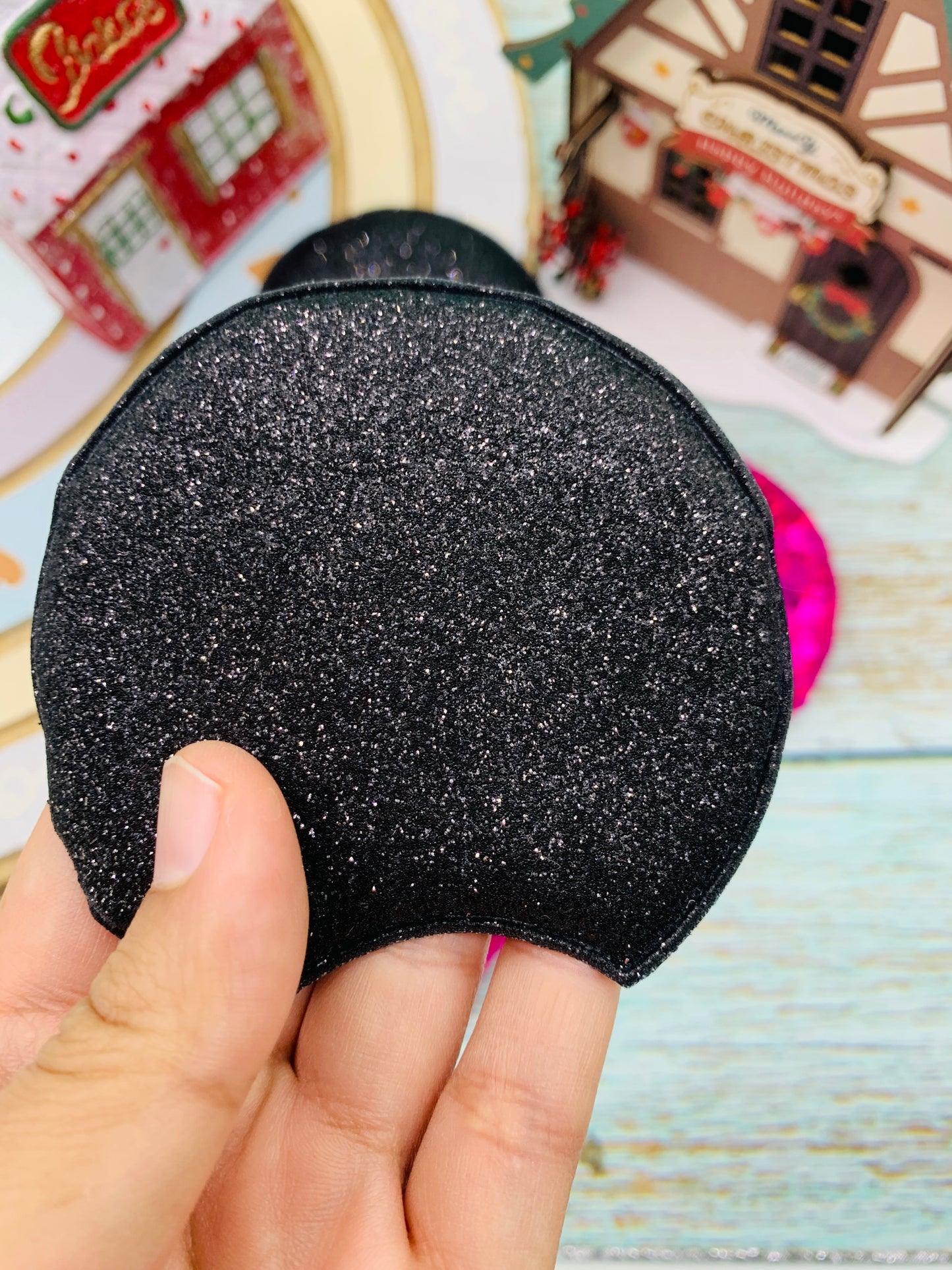 2 pares diferentes de Orejitas Navideñas 8cm MOD05