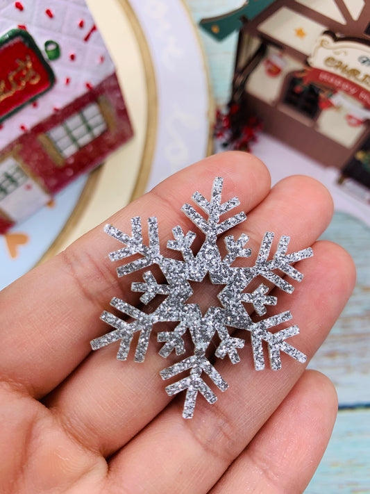 Paquete Copo de Nieve plateado ( 3 und) 4cm
