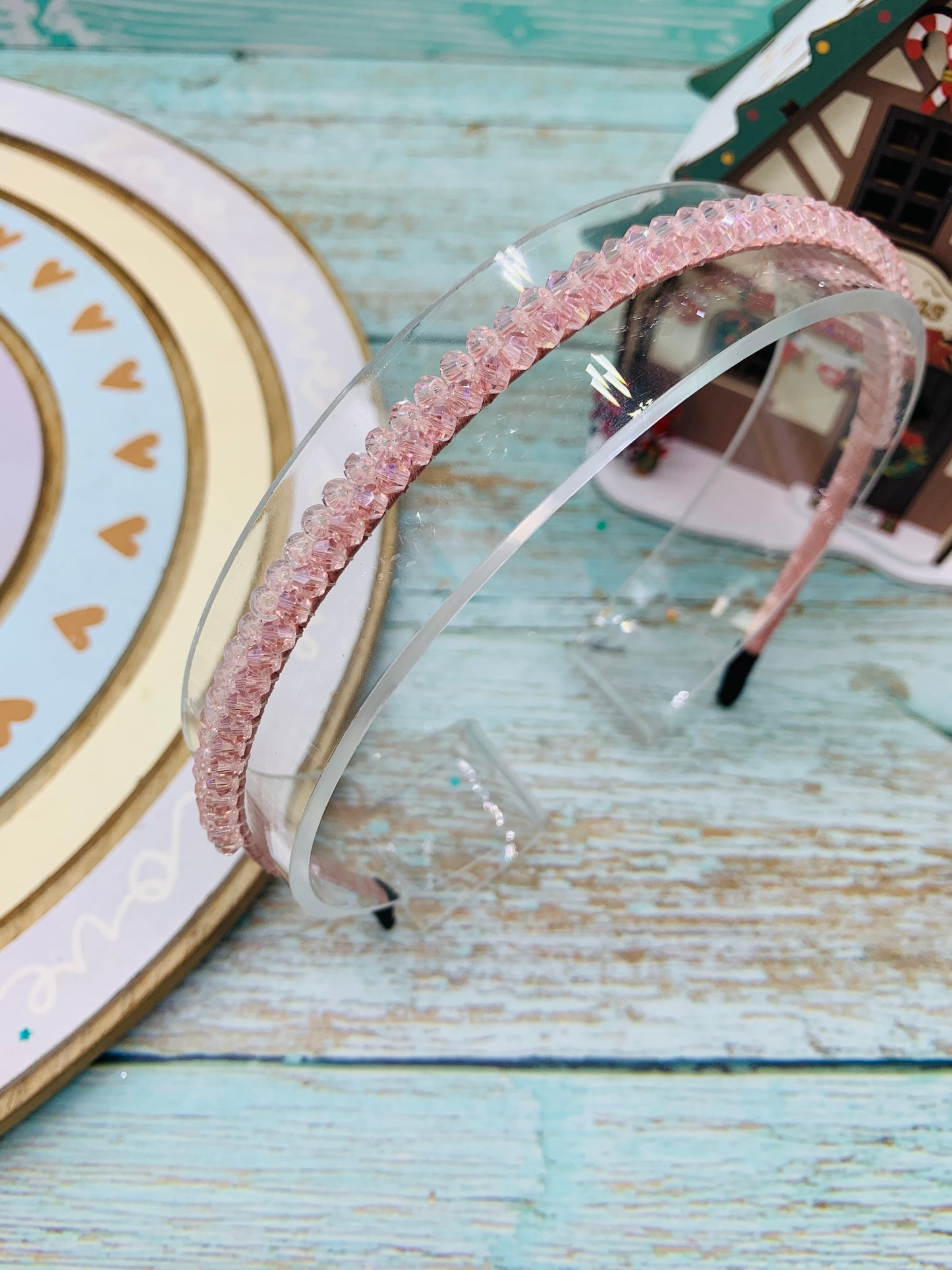 Diadema perlita color rosada pedreria