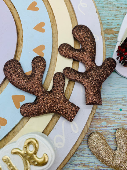 Set 3 pares diferentes cuernitos ( 8cm) MOD10