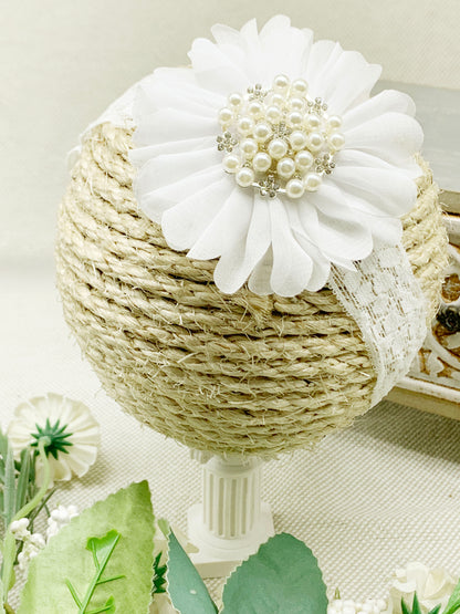 Vincha de banda ancha con flor grande