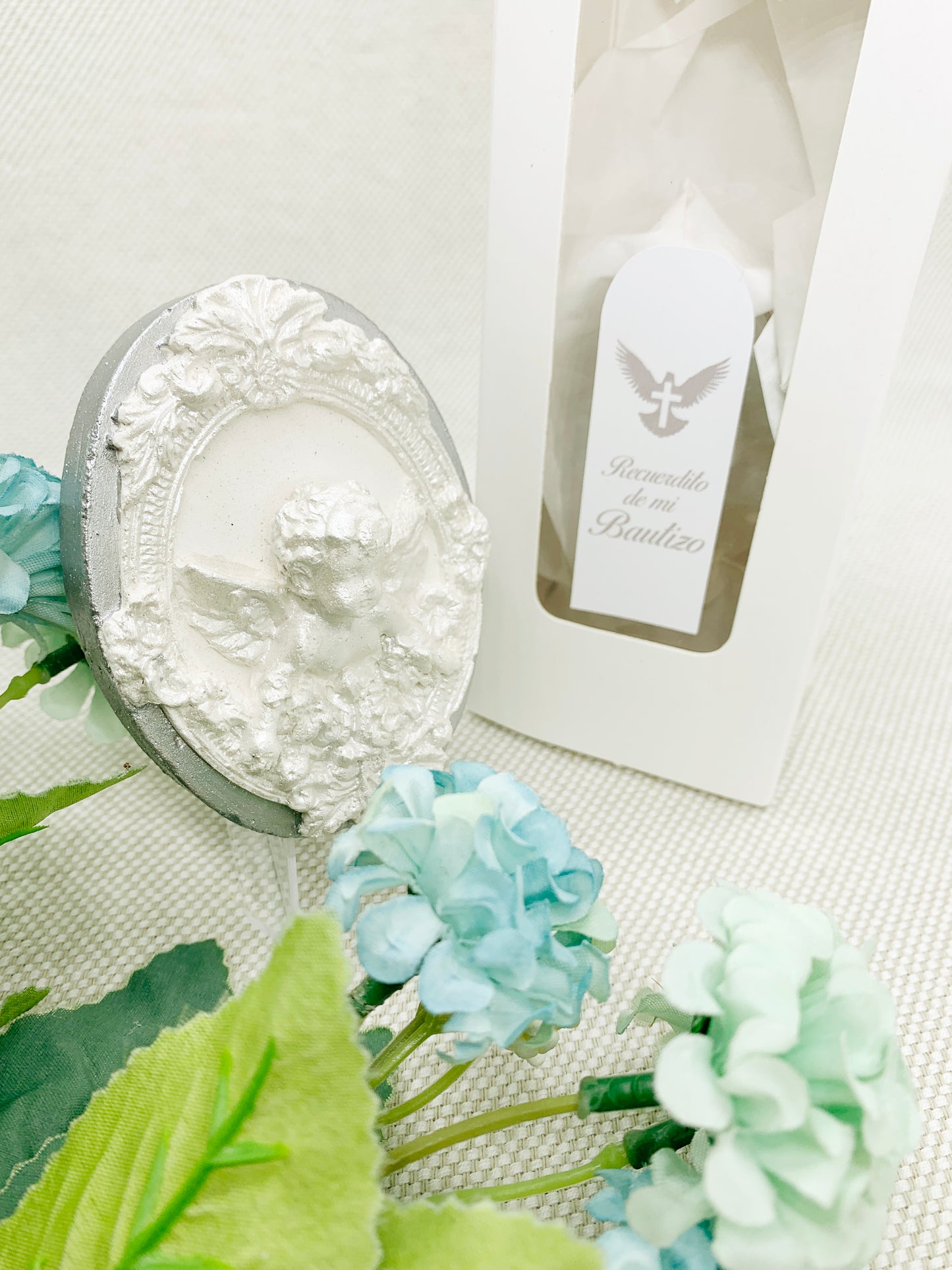 Recuerdito placa ángel de la guarda acabado perla