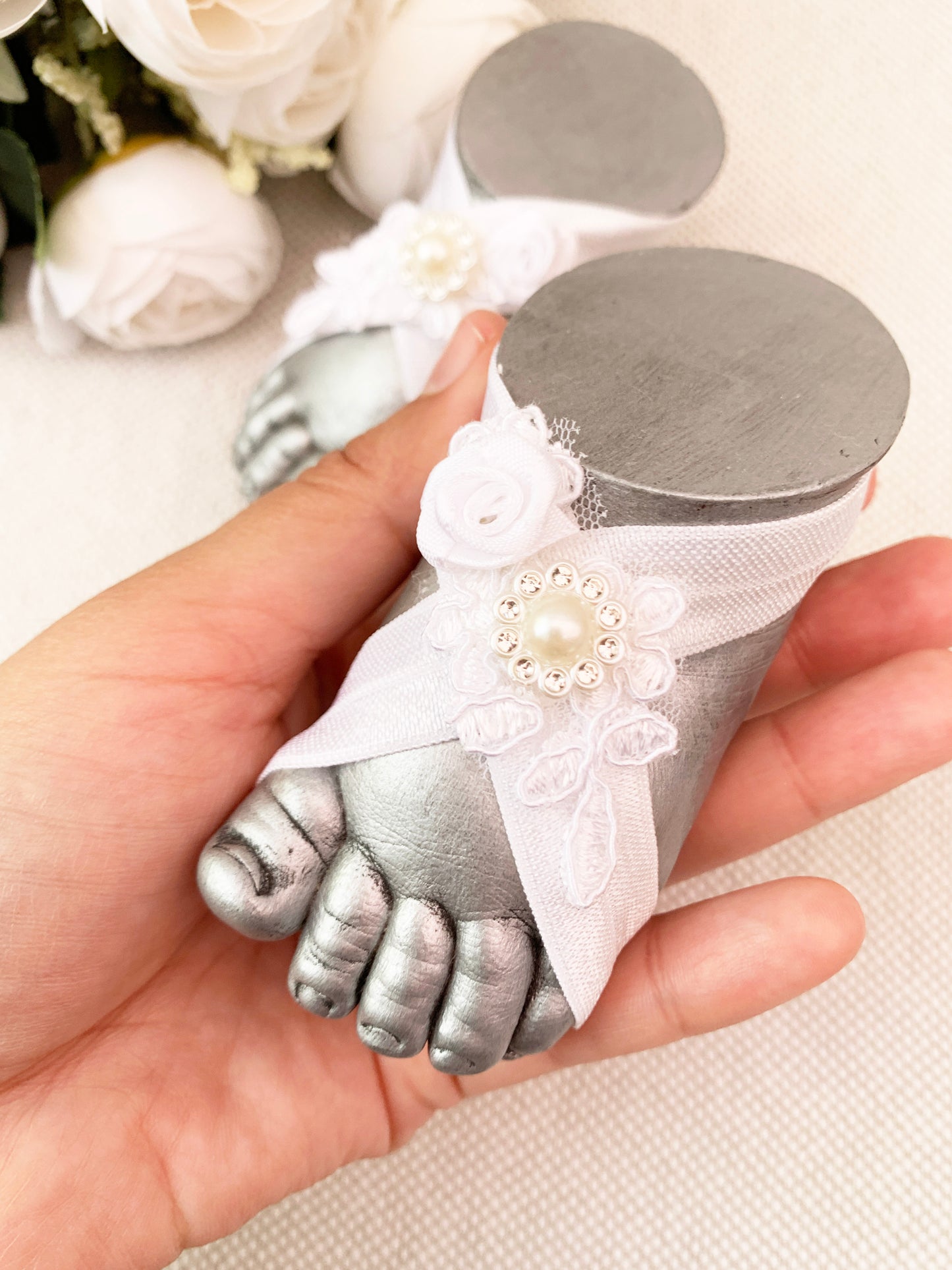 Pies descalzos  con encaje bordado