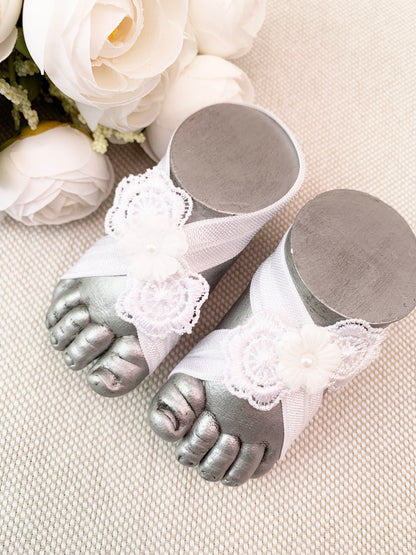 Pies descalzos con flor y encaje bordado Modelo 2