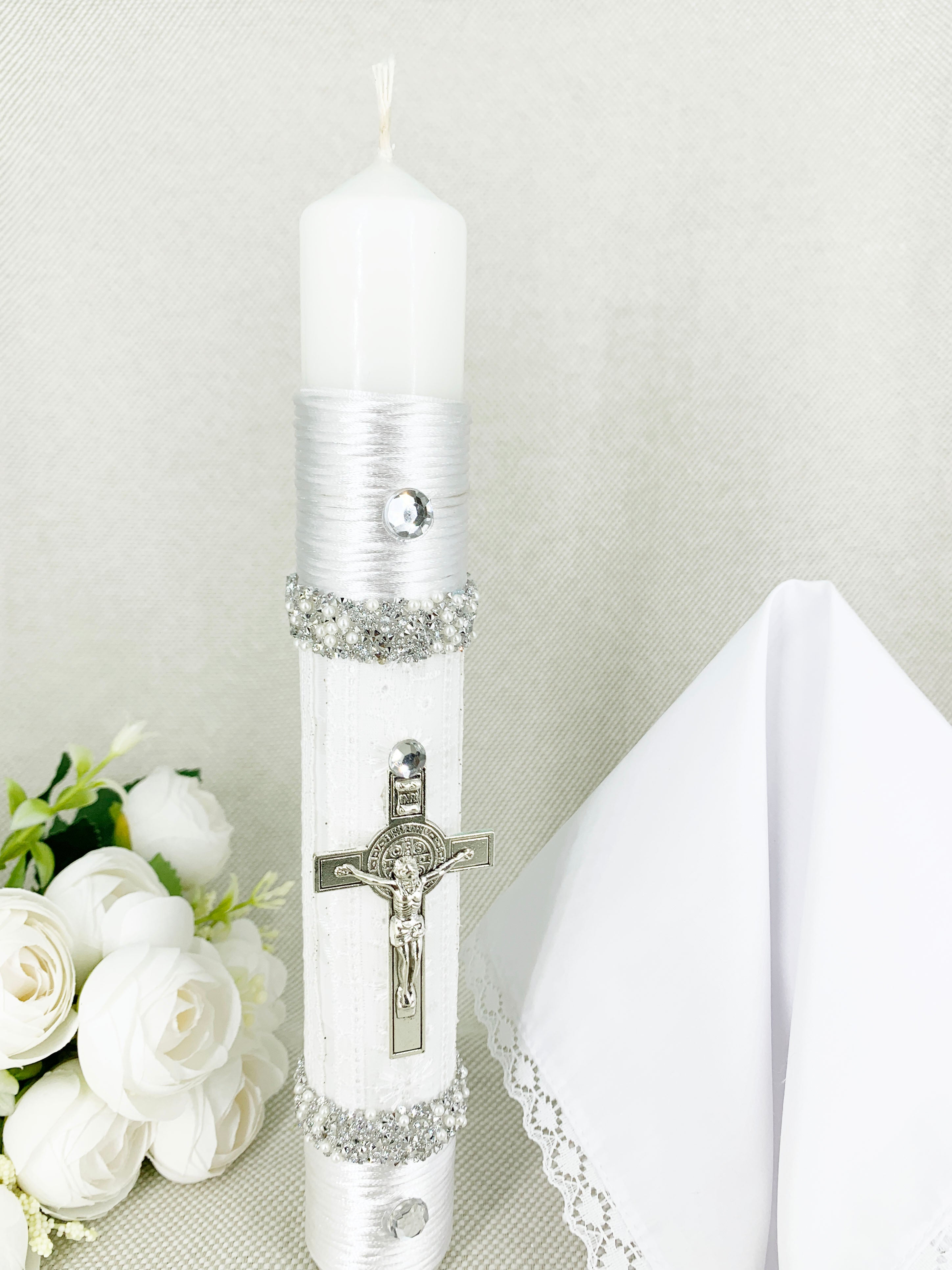OFERTA SOLO TIENDA EN LINEA Cirio Bautismal + Regalía pañito - Modelo de encajes blanco MODELO 1