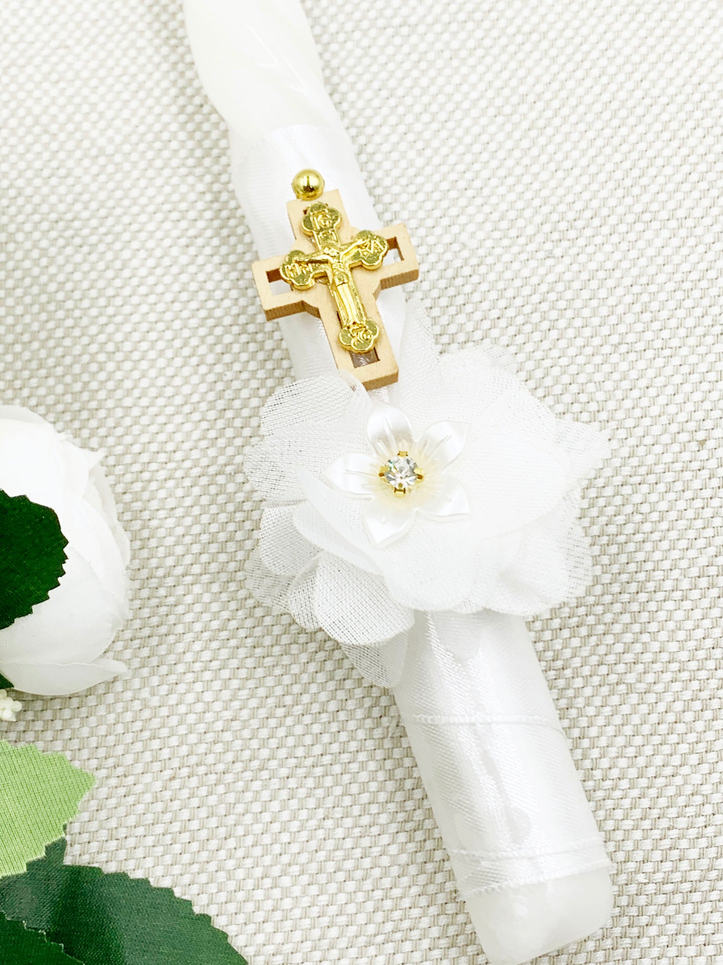 Candela con cruz de madera detalles dorados