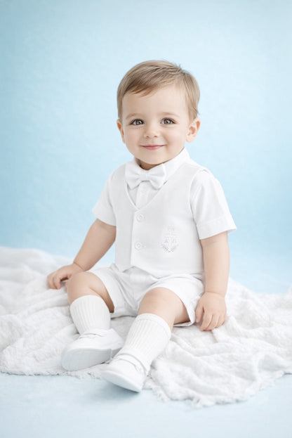 Traje con chaleco labrado con puntos bordado estilo pantalón