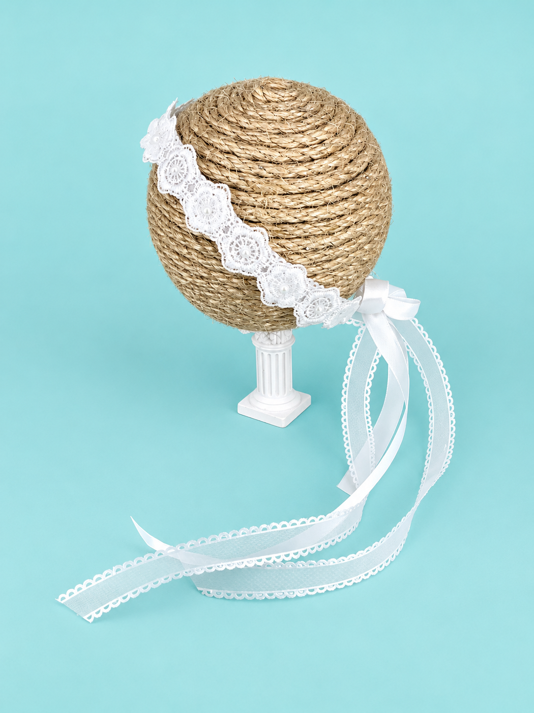Corona pedrería blanca con perlitas