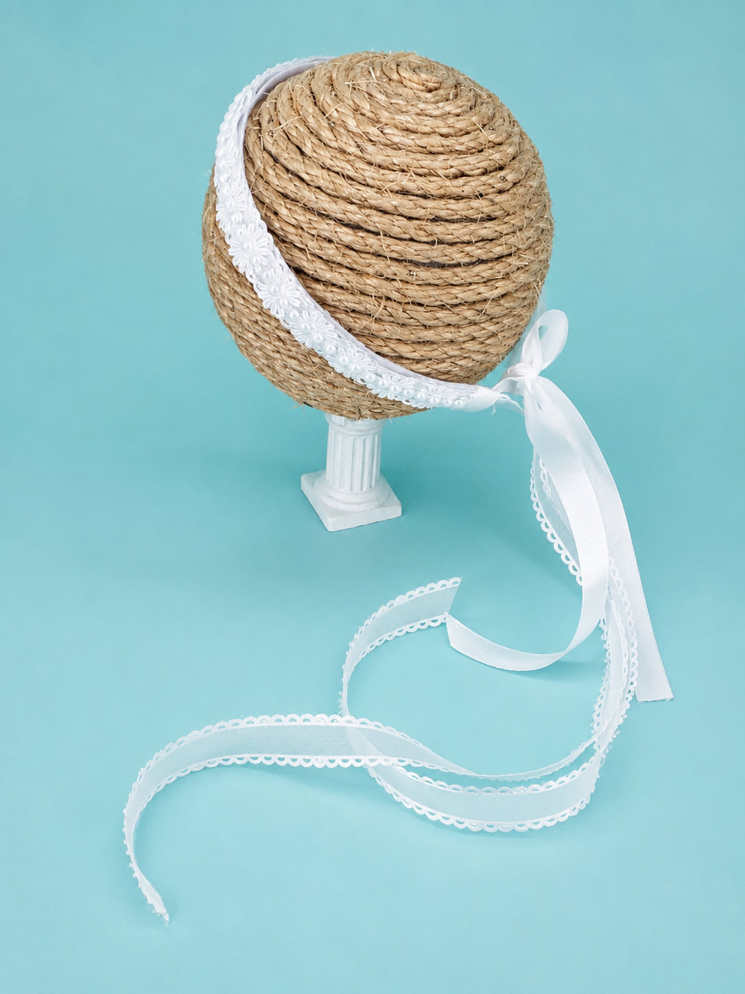 Corona cadenilla blanca