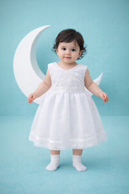 Vestido desmangado con librete